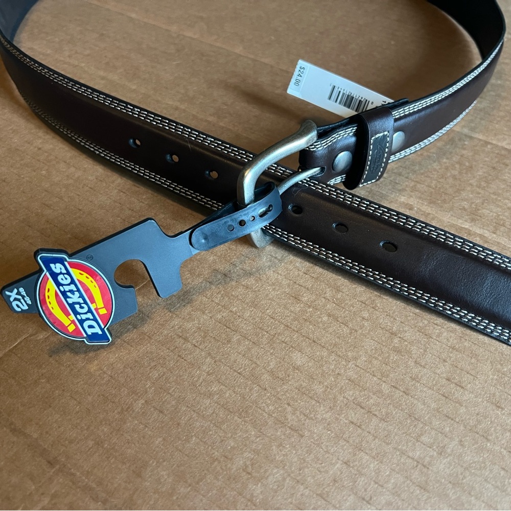 New with tags Dickies Men 2X 46-48 belt (6” adjustments 45”-51”)
